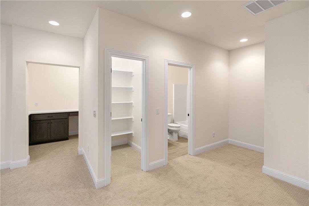 1602 SW Montrose Avenue, Bentonville, AR 72713