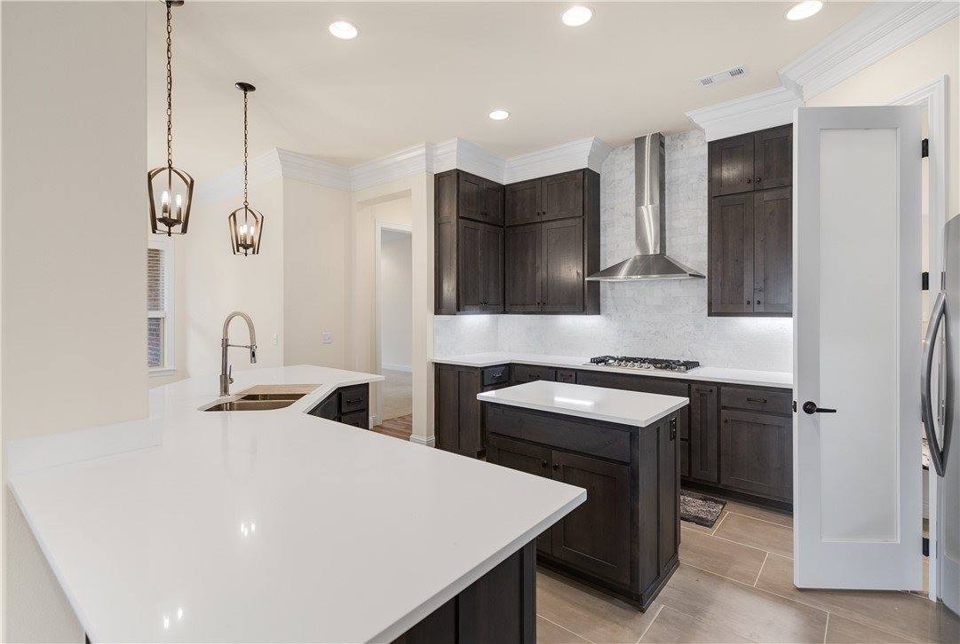 1602 SW Montrose Avenue, Bentonville, AR 72713