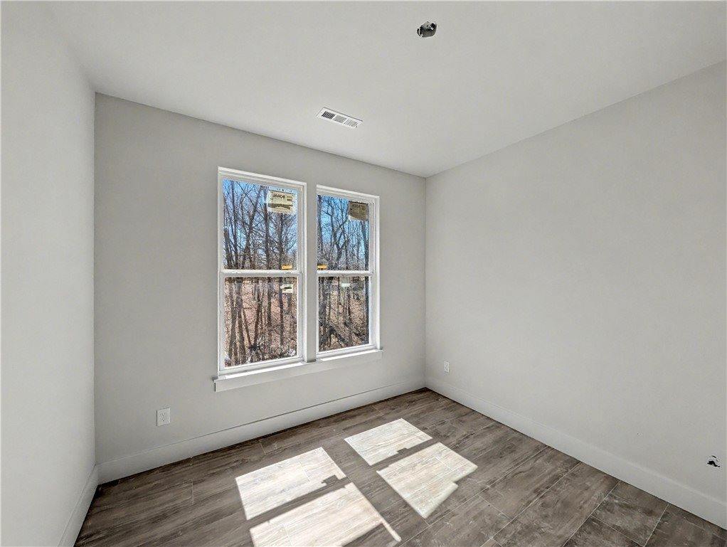 4 Hart Lane, Bella Vista, AR 72714