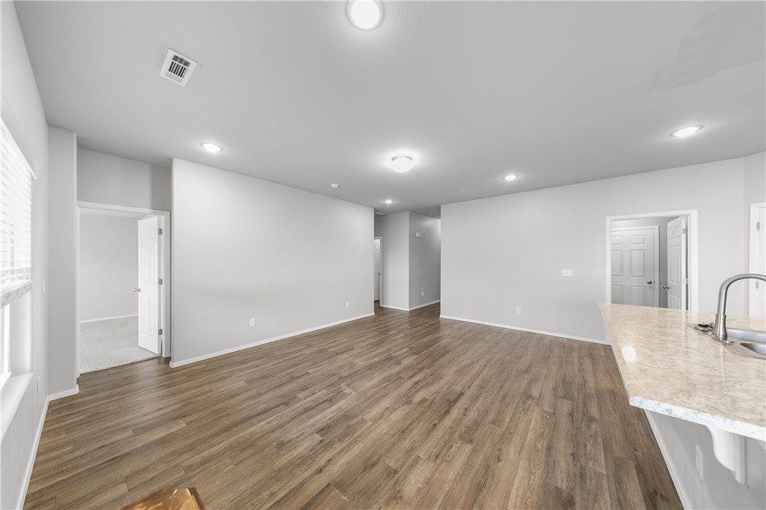 1650 King Road, Centerton, AR 72719