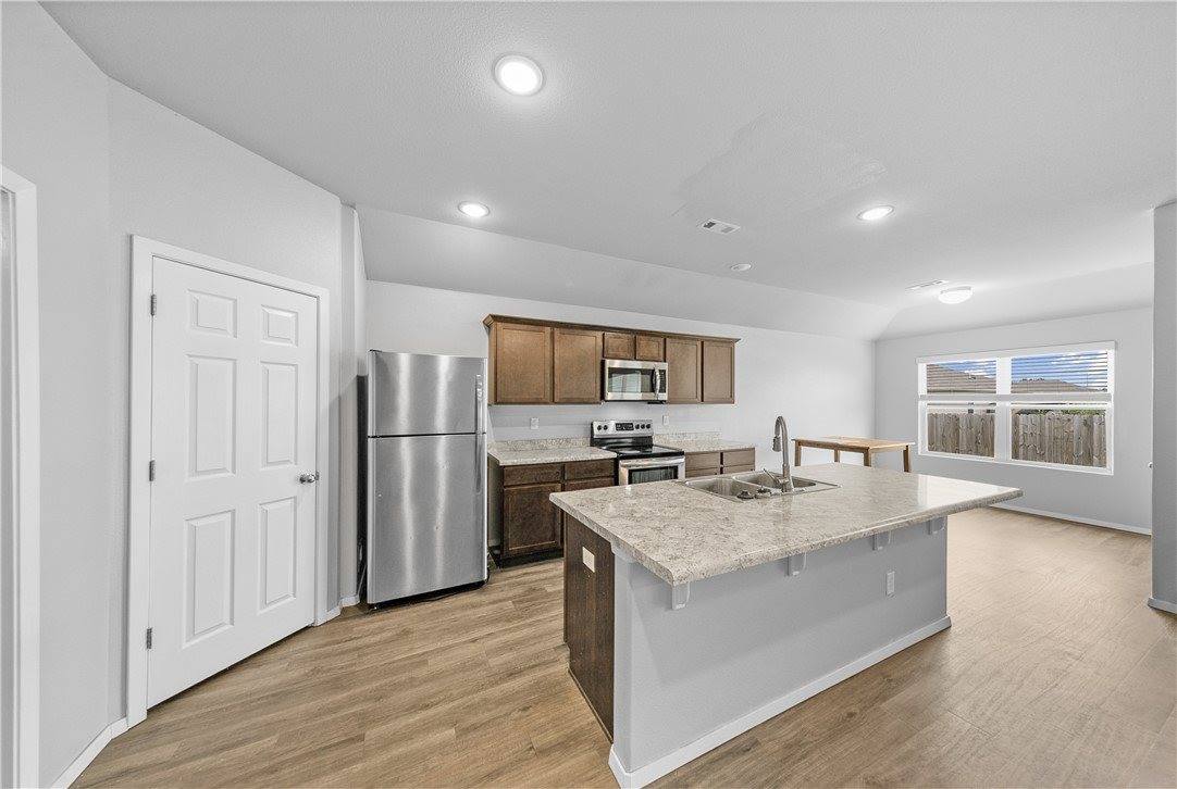 1650 King Road, Centerton, AR 72719