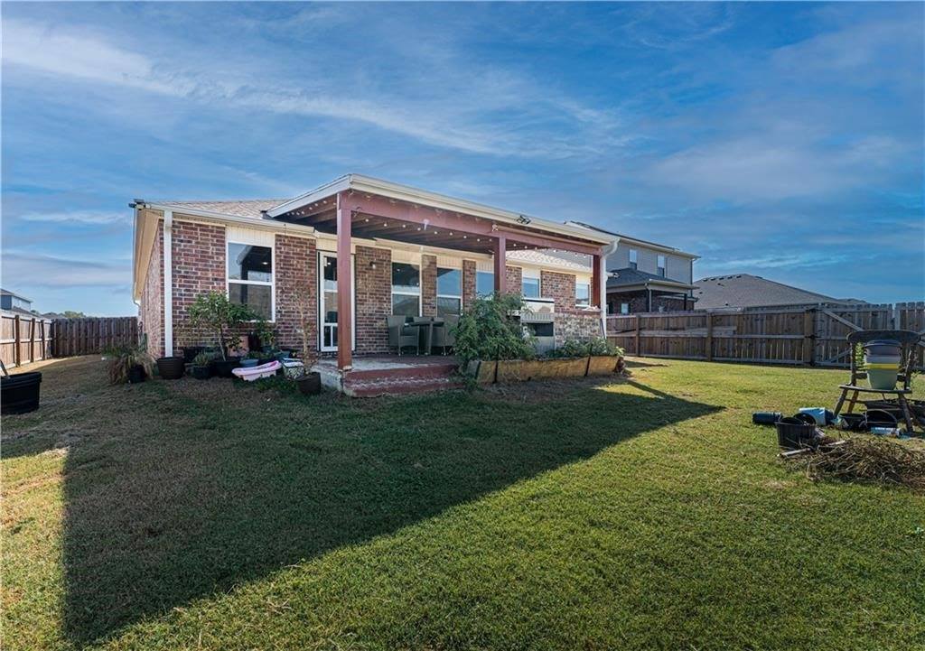 6704 Pilgrim Road, Bentonville, AR 72713