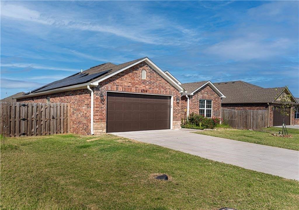 6704 Pilgrim Road, Bentonville, AR 72713