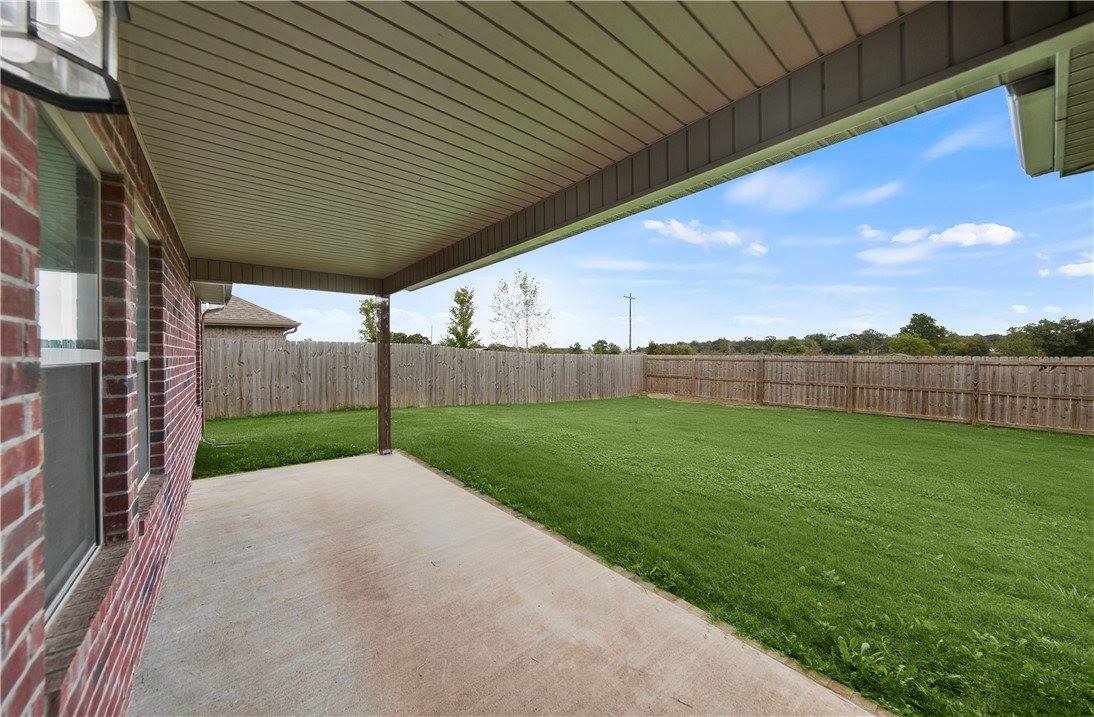 1100 Moonrise Street, Centerton, AR 72713
