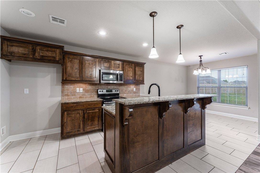 2091 Eagle Drive, Pea Ridge, AR 72751