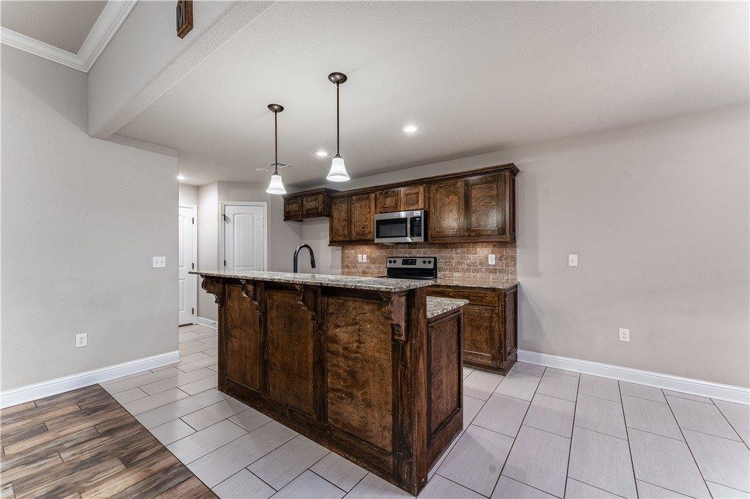 2091 Eagle Drive, Pea Ridge, AR 72751