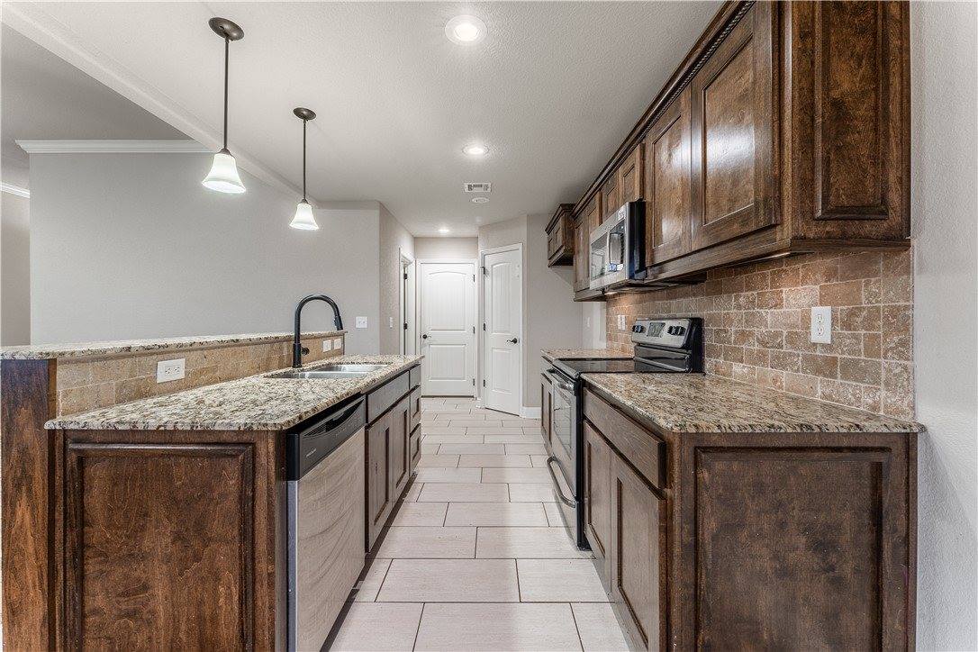 2091 Eagle Drive, Pea Ridge, AR 72751