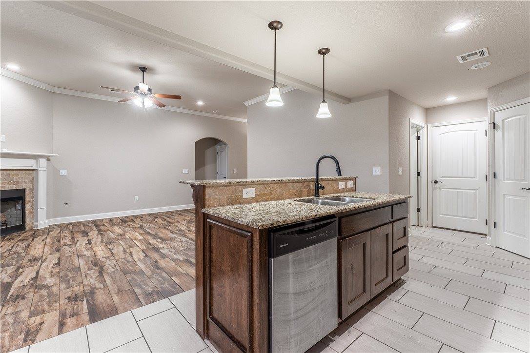 2091 Eagle Drive, Pea Ridge, AR 72751