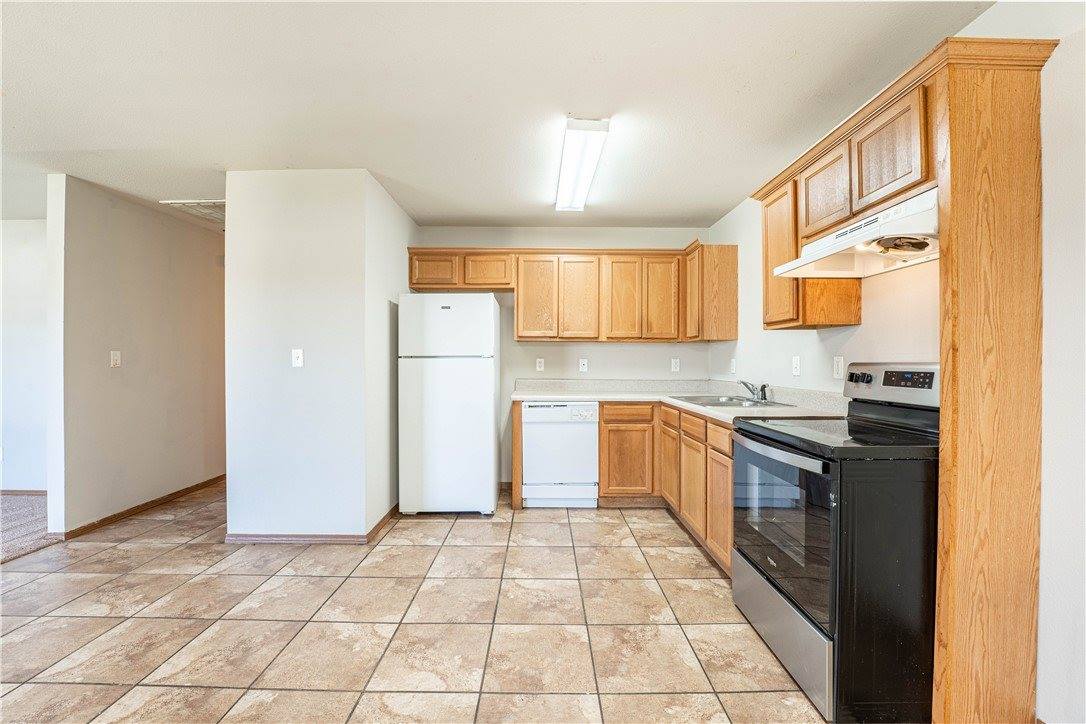 405 East Southern Trace Drive, Rogers, AR 72758