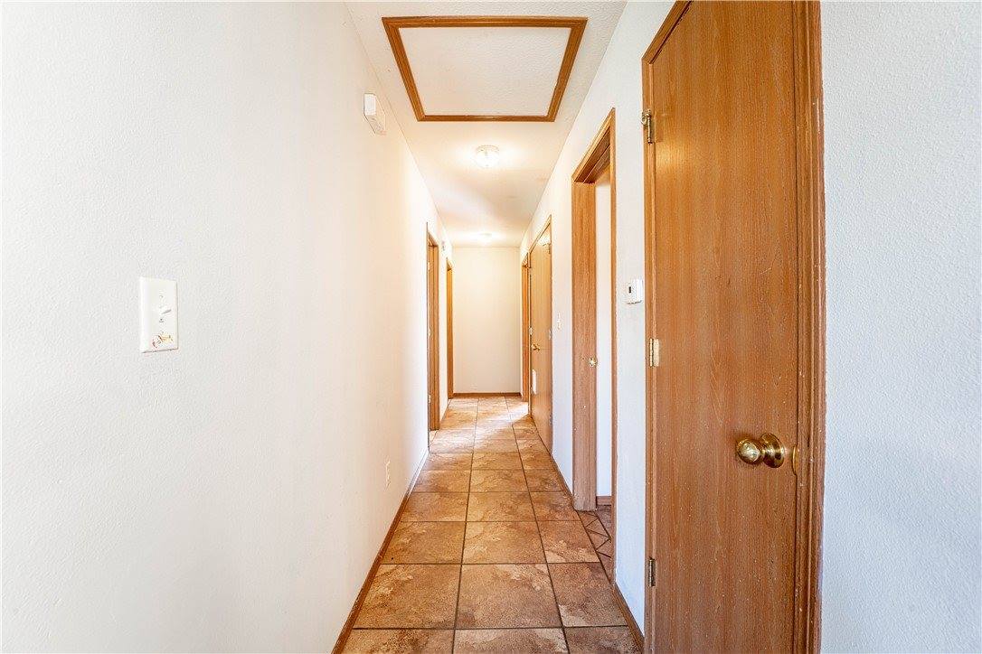 405 East Southern Trace Drive, Rogers, AR 72758