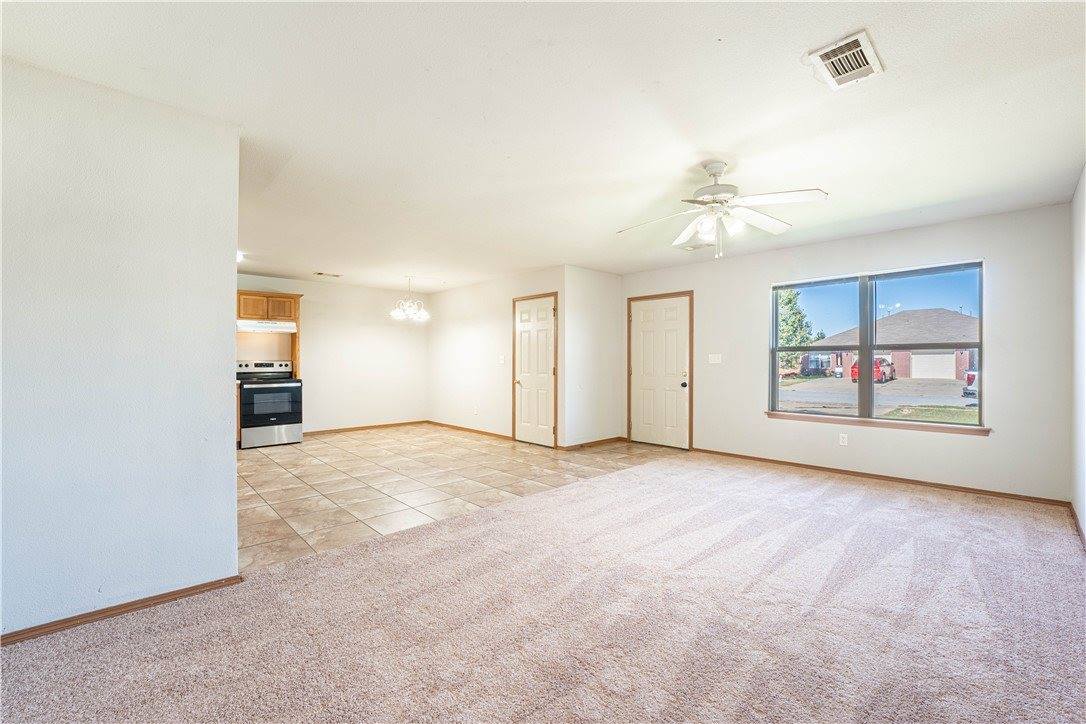 405 East Southern Trace Drive, Rogers, AR 72758