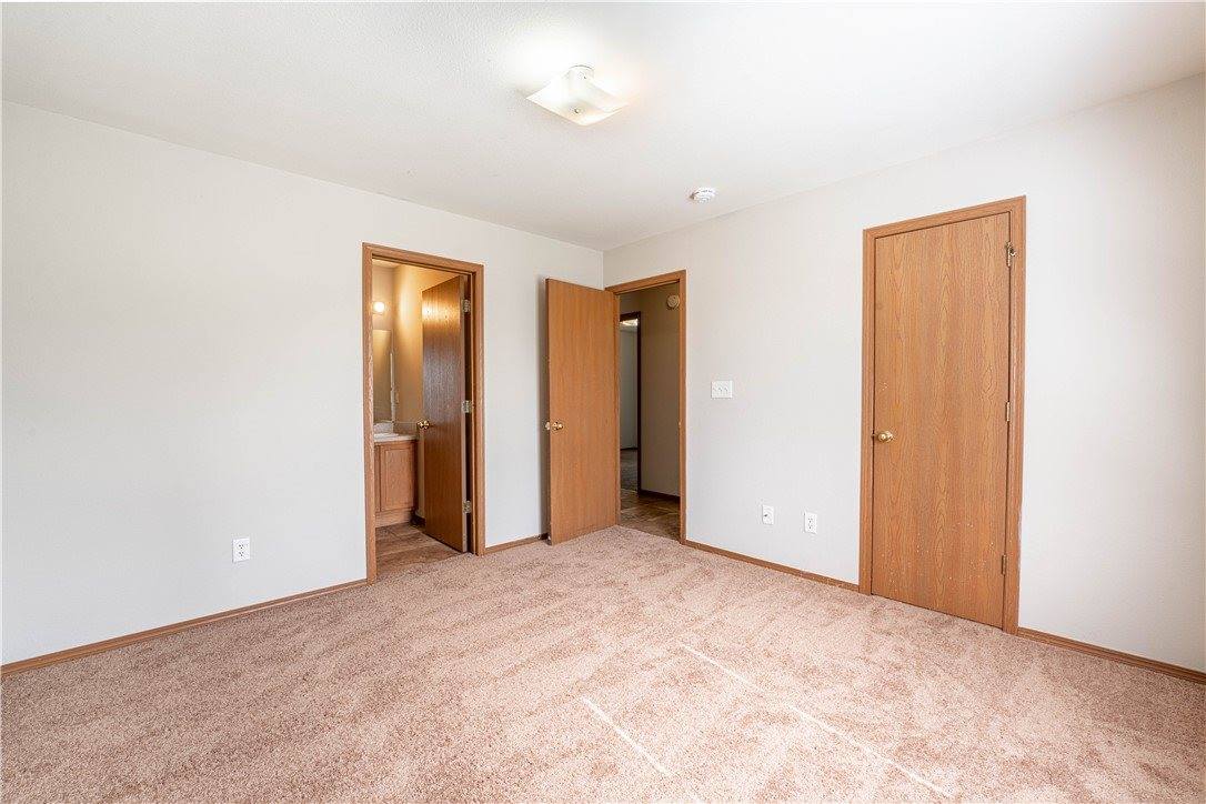 405 East Southern Trace Drive, Rogers, AR 72758