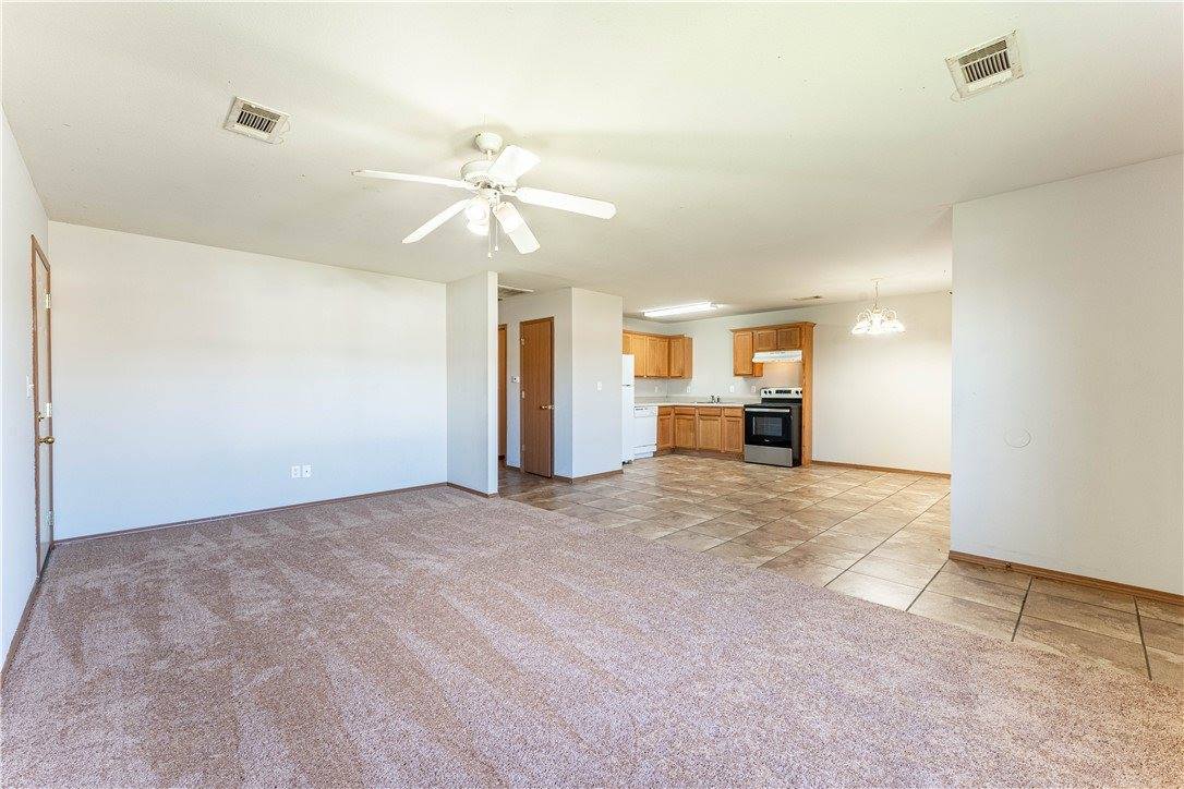 405 East Southern Trace Drive, Rogers, AR 72758