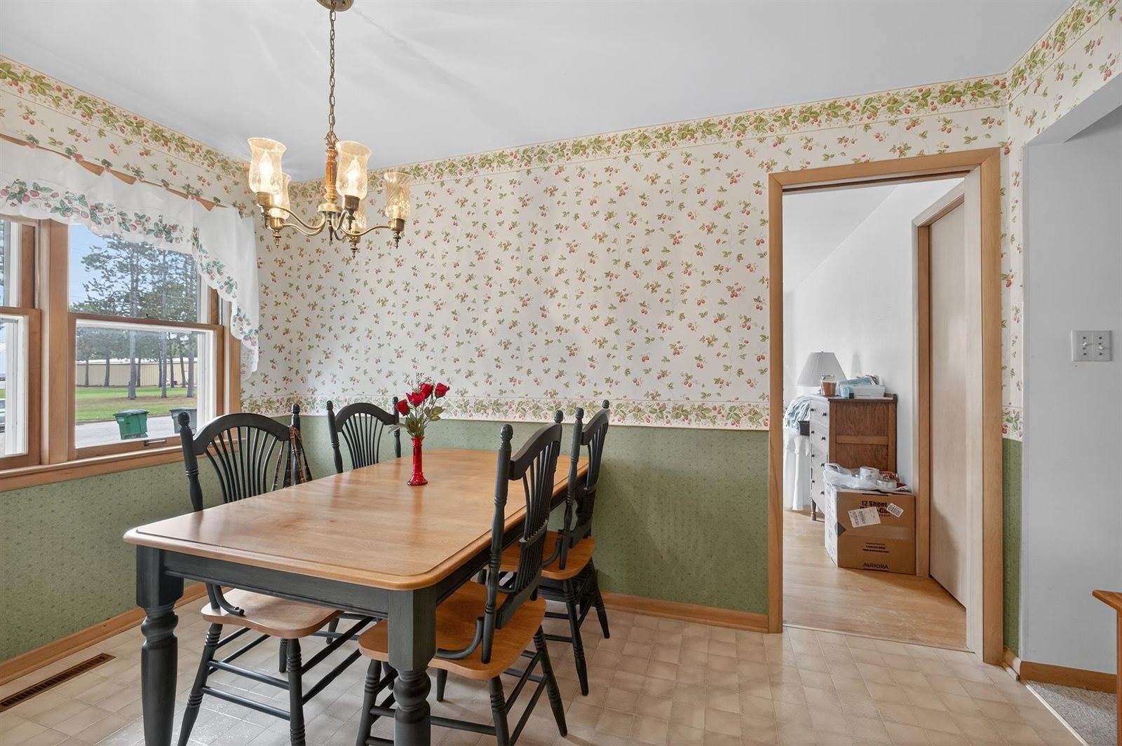 540 16th Avenue South, Wisconsin Rapids, WI 54495