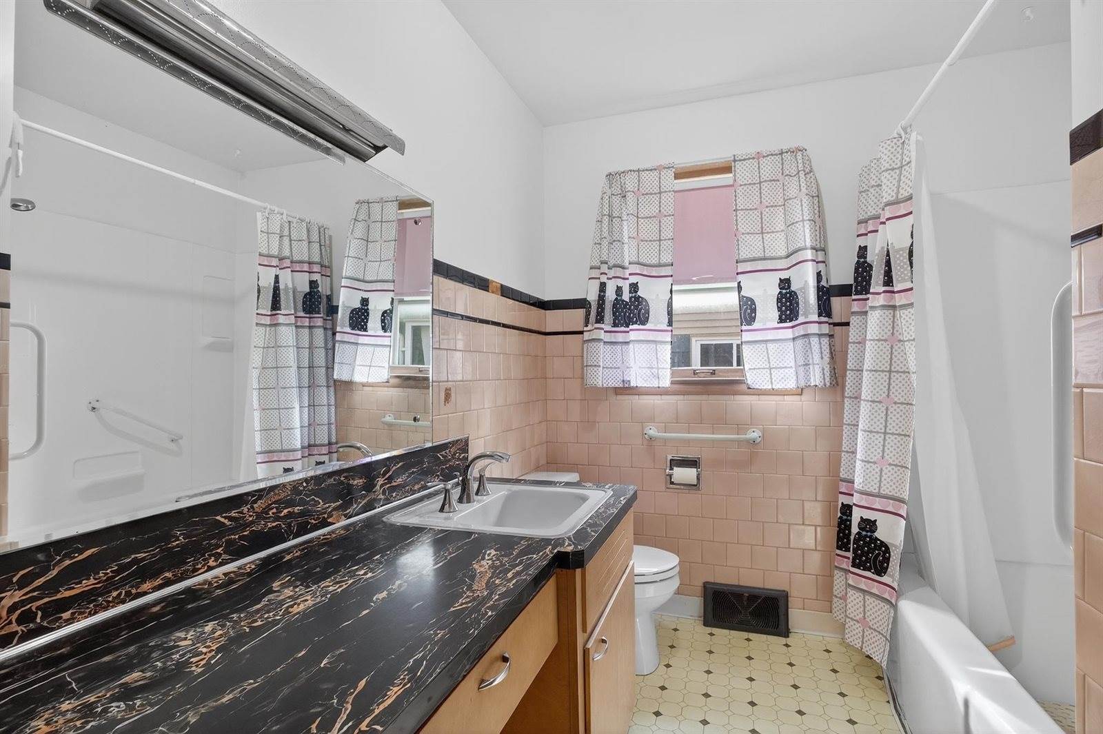 540 16th Avenue South, Wisconsin Rapids, WI 54495