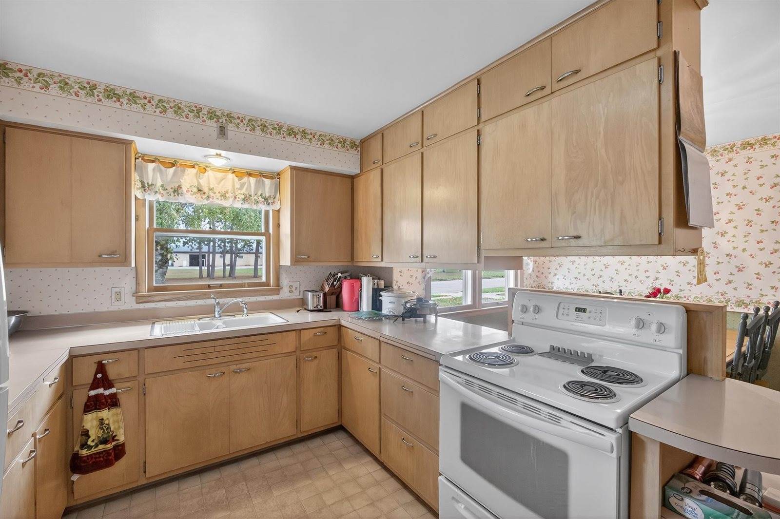 540 16th Avenue South, Wisconsin Rapids, WI 54495