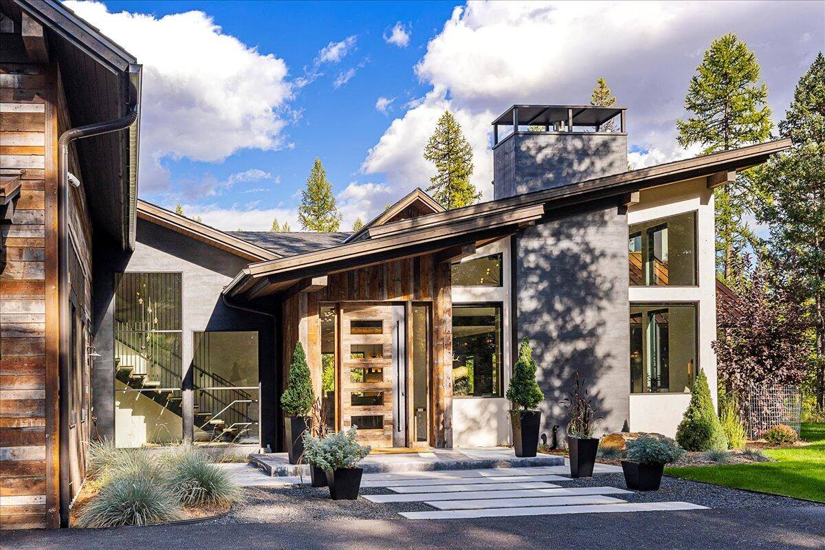 600 Whitefish Hills Drive, Whitefish, MT 59937