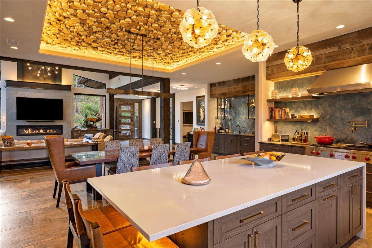 600 Whitefish Hills Drive, Whitefish, MT 59937