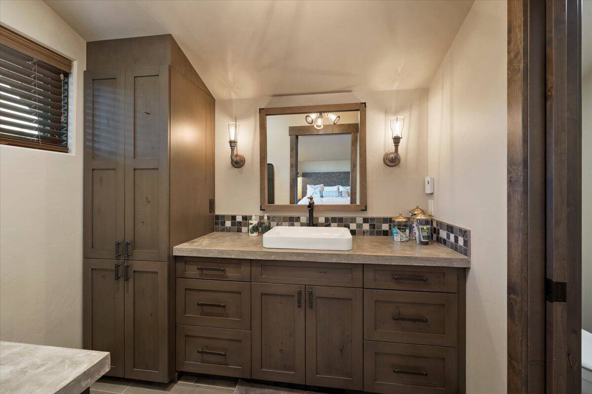 600 Whitefish Hills Drive, Whitefish, MT 59937