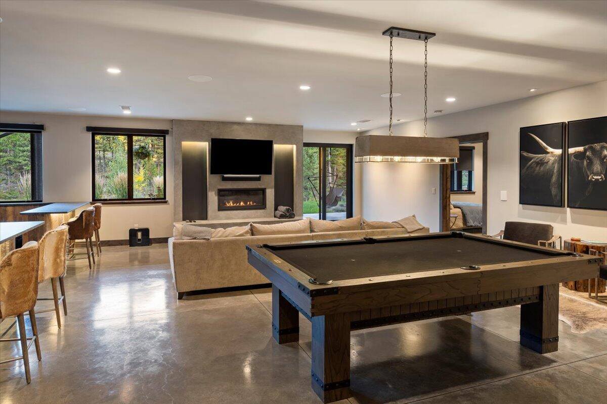 600 Whitefish Hills Drive, Whitefish, MT 59937