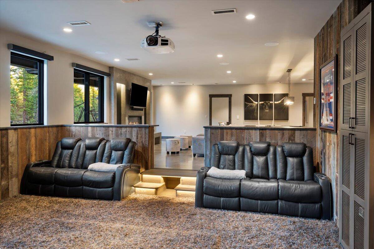 600 Whitefish Hills Drive, Whitefish, MT 59937