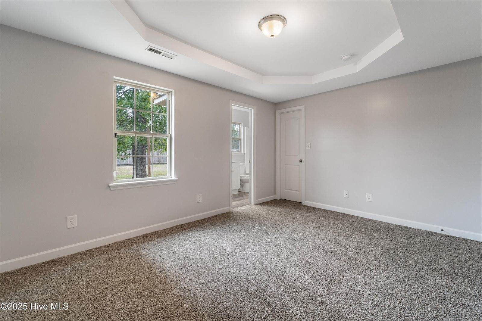 260 Rowland Drive, Richlands, NC 28574