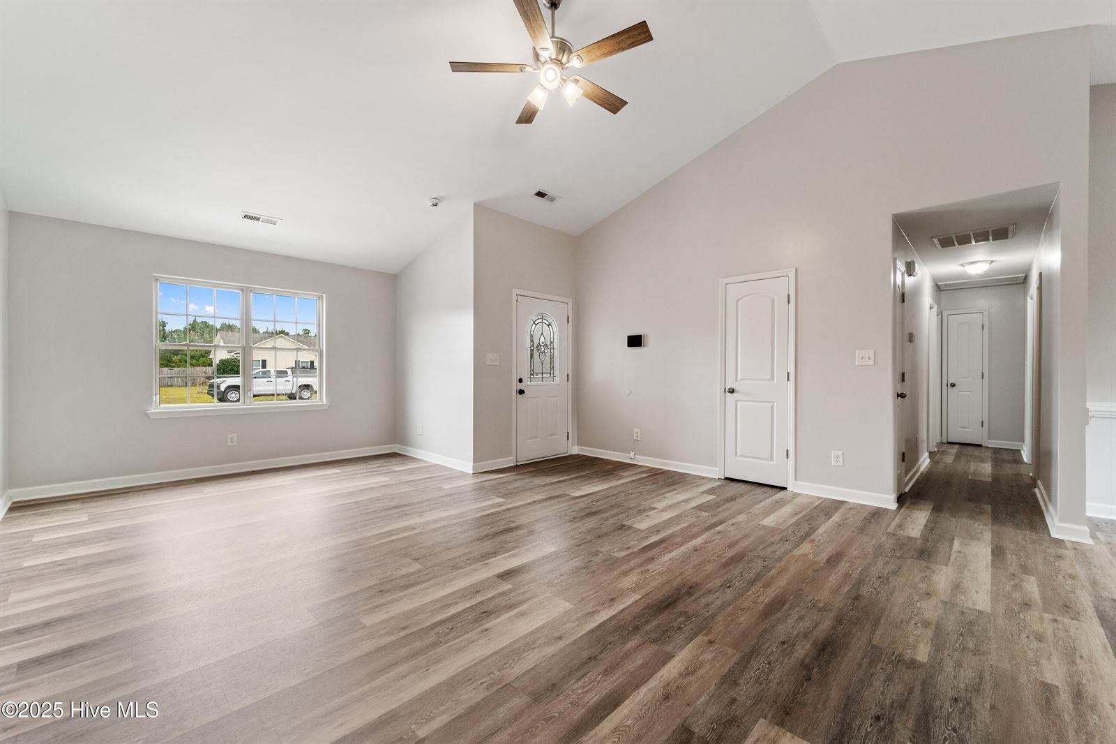 260 Rowland Drive, Richlands, NC 28574