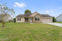 260 Rowland Drive, Richlands, NC 28574