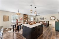 5406 Hillandale Road, Davenport, IA 52806