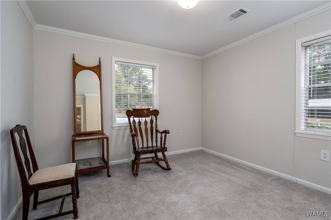 110 Lakeview Drive, Livingston, AL 35470