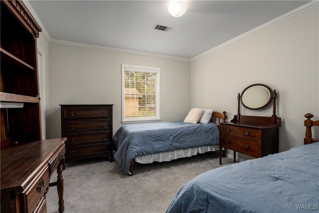 110 Lakeview Drive, Livingston, AL 35470