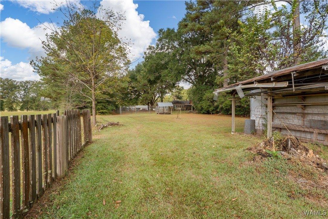 110 Lakeview Drive, Livingston, AL 35470