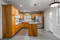 110 Lakeview Drive, Livingston, AL 35470