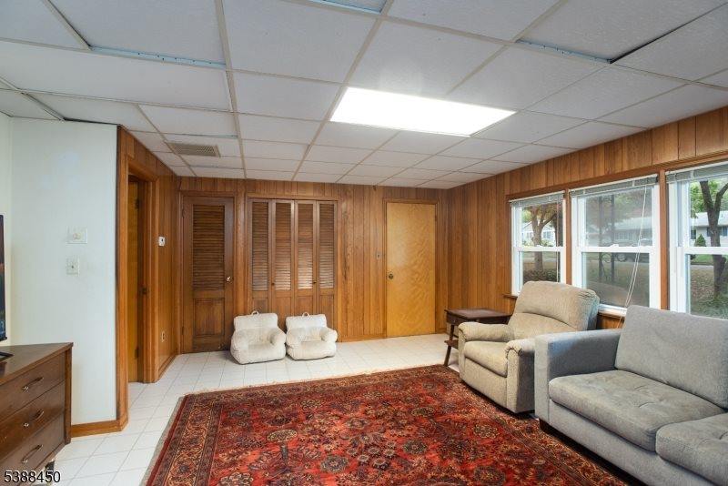 9 Renda Pl, Green Brook Township, NJ 08812