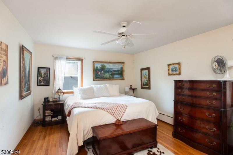 9 Renda Pl, Green Brook Township, NJ 08812