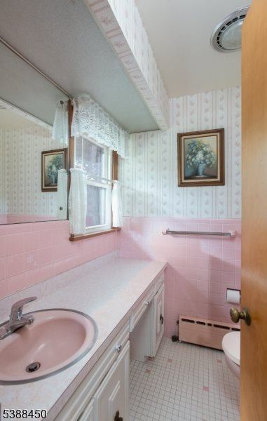 9 Renda Pl, Green Brook Township, NJ 08812