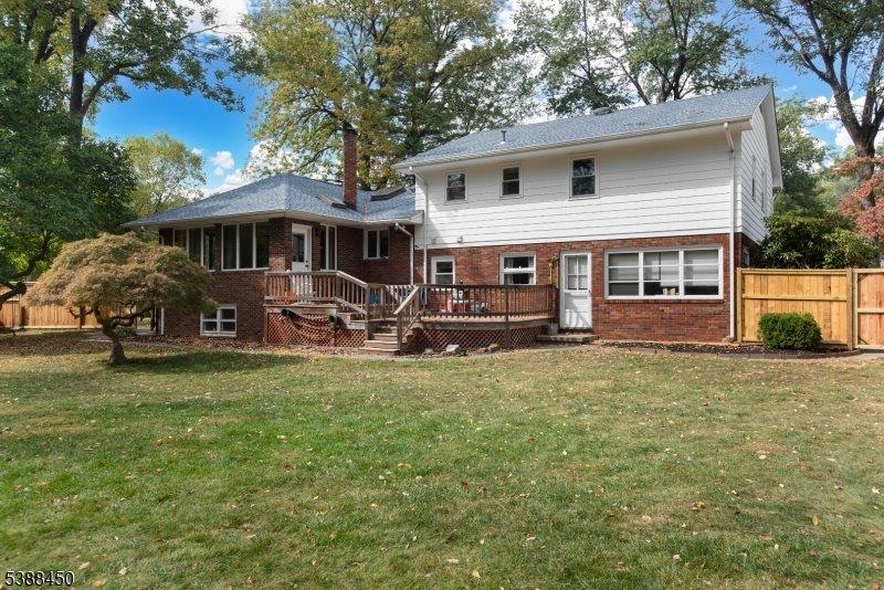 9 Renda Pl, Green Brook Township, NJ 08812