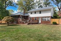 9 Renda Pl, Green Brook Township, NJ 08812