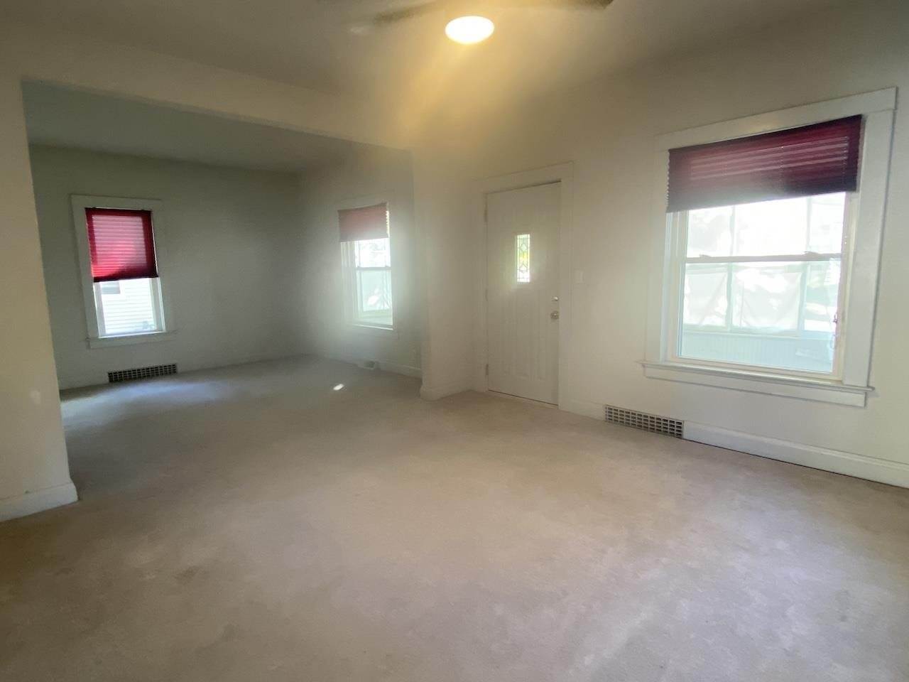 427 N 6th Avenue, Wausau, WI 54401