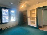 427 N 6th Avenue, Wausau, WI 54401