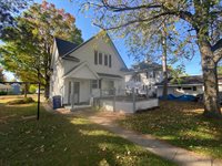 427 N 6th Avenue, Wausau, WI 54401
