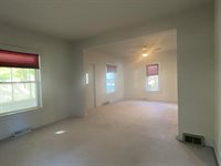 427 N 6th Avenue, Wausau, WI 54401