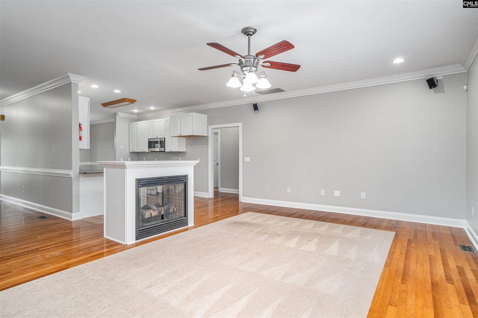 240 Jeter, Gilbert, SC 29054