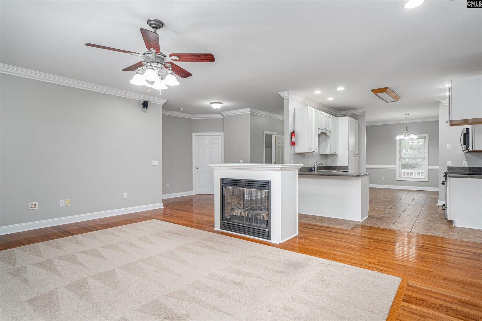 240 Jeter, Gilbert, SC 29054