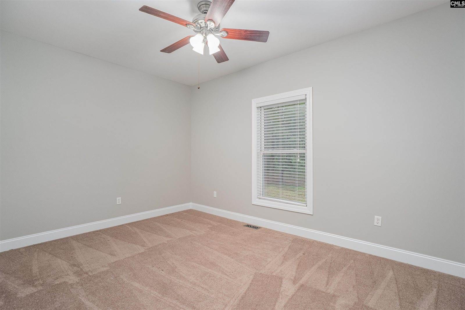 240 Jeter, Gilbert, SC 29054