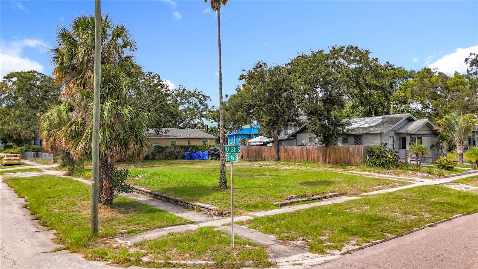 1831 10TH Street South, Saint Petersburg, FL 33705