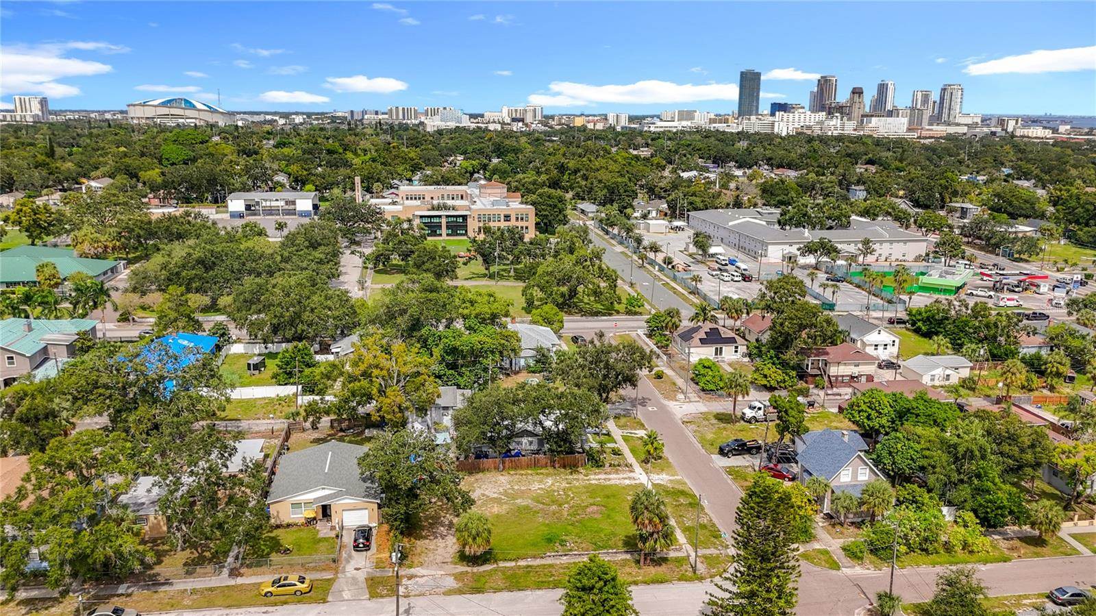 1831 10TH Street South, Saint Petersburg, FL 33705