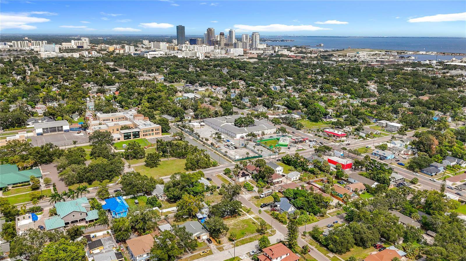 1831 10TH Street South, Saint Petersburg, FL 33705