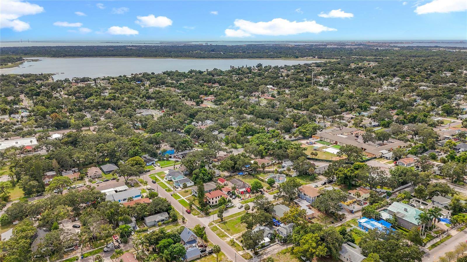 1831 10TH Street South, Saint Petersburg, FL 33705