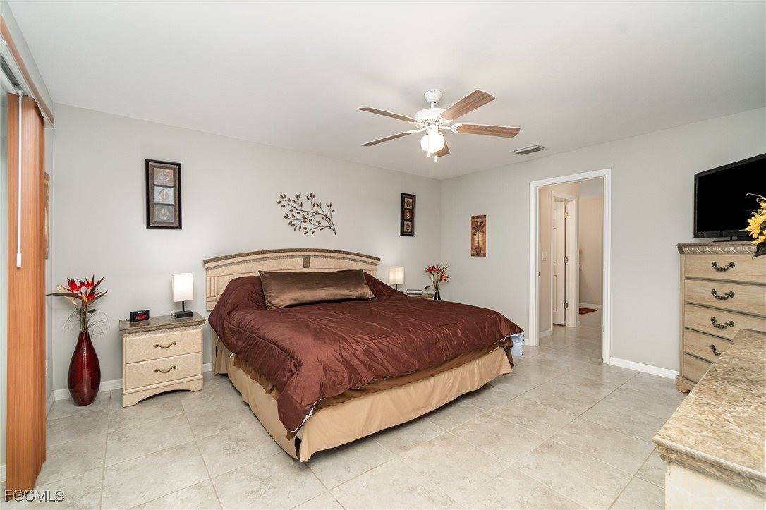 3056 NW 1st Avenue, Cape Coral, FL 33993